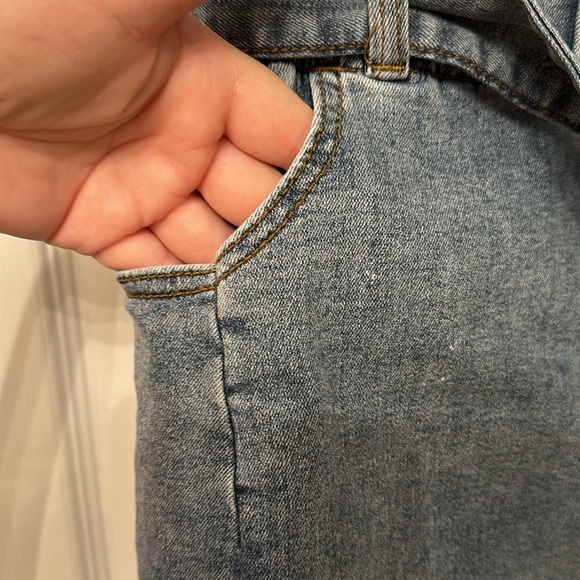 A Beautiful Soul denim skirt. Size 16 - Picture 4 of 5